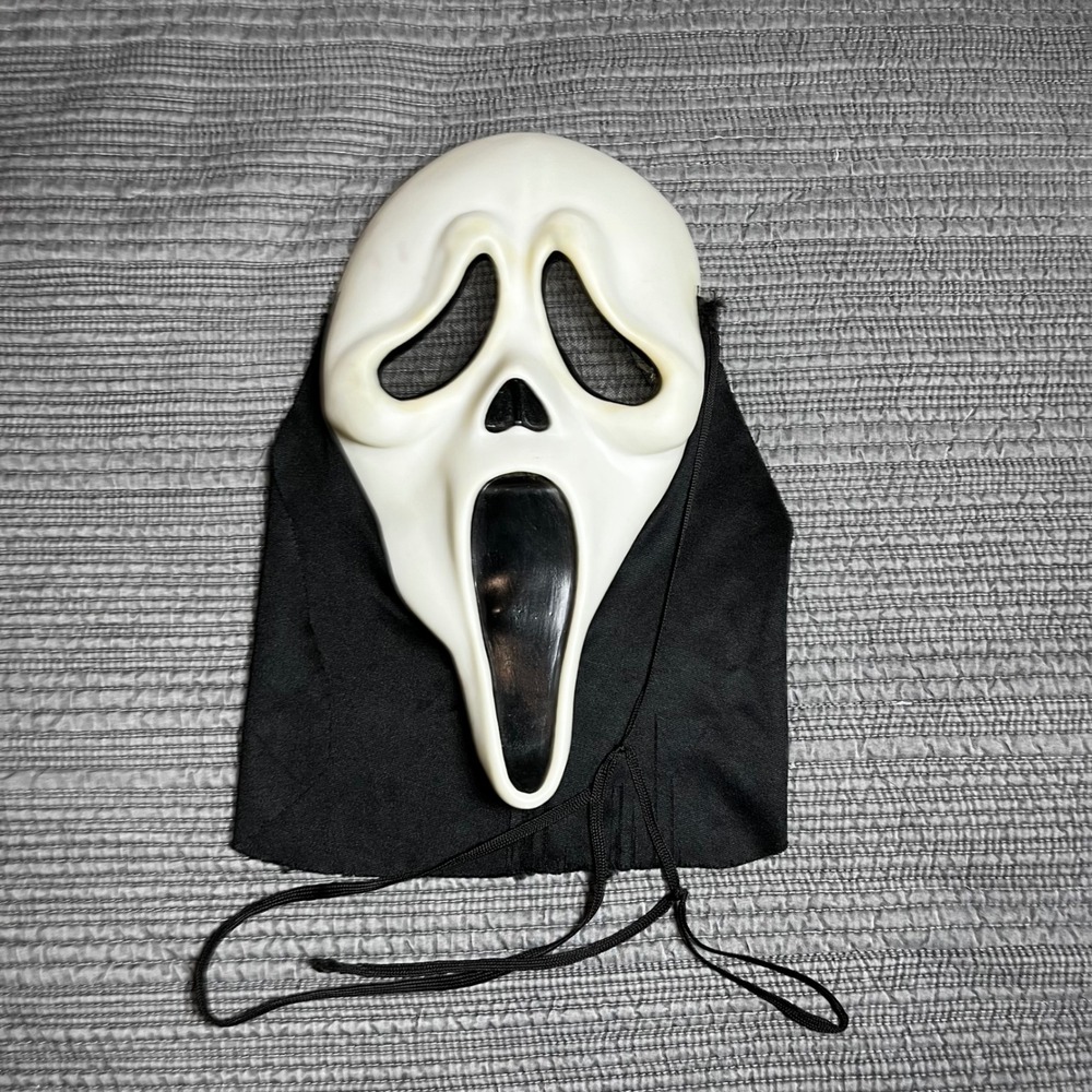Ghost Face Mask Scream Easter Unlimited 2010 Halloween Costume Horror No Earloop